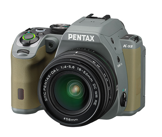 Cámara Pentax K-2 en acabado "Forest Green"