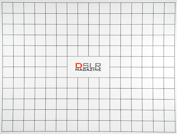 Objetivo Tamron SP 15-30 mm f/2,8, gráfico de distorsión a 22 mm de focal