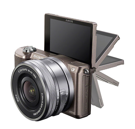 Sony A5100, con pantalla articulada