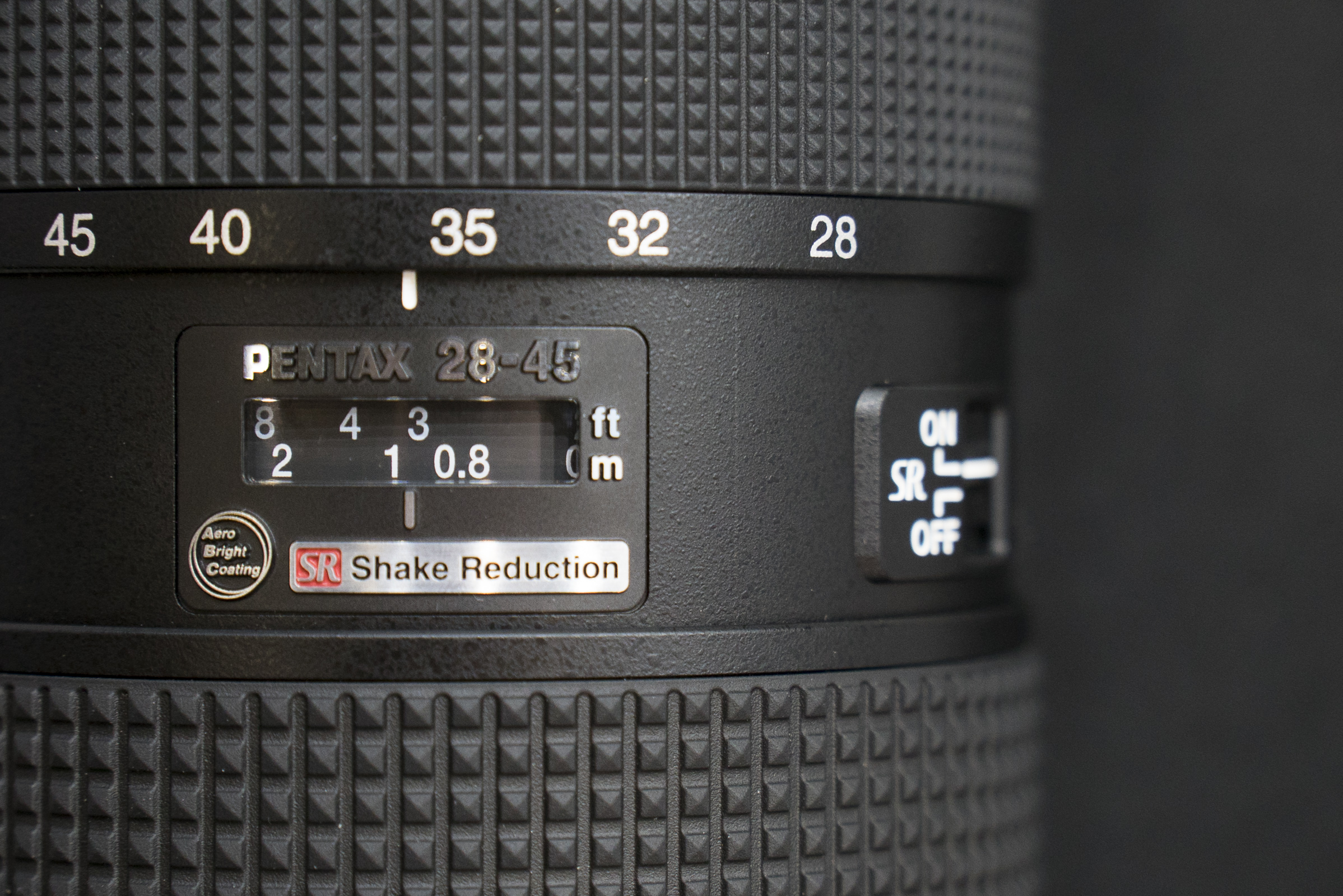 Pentax-DA 645 28-45 mm f/4,5 ED AW SR, detalle SR y enfoque