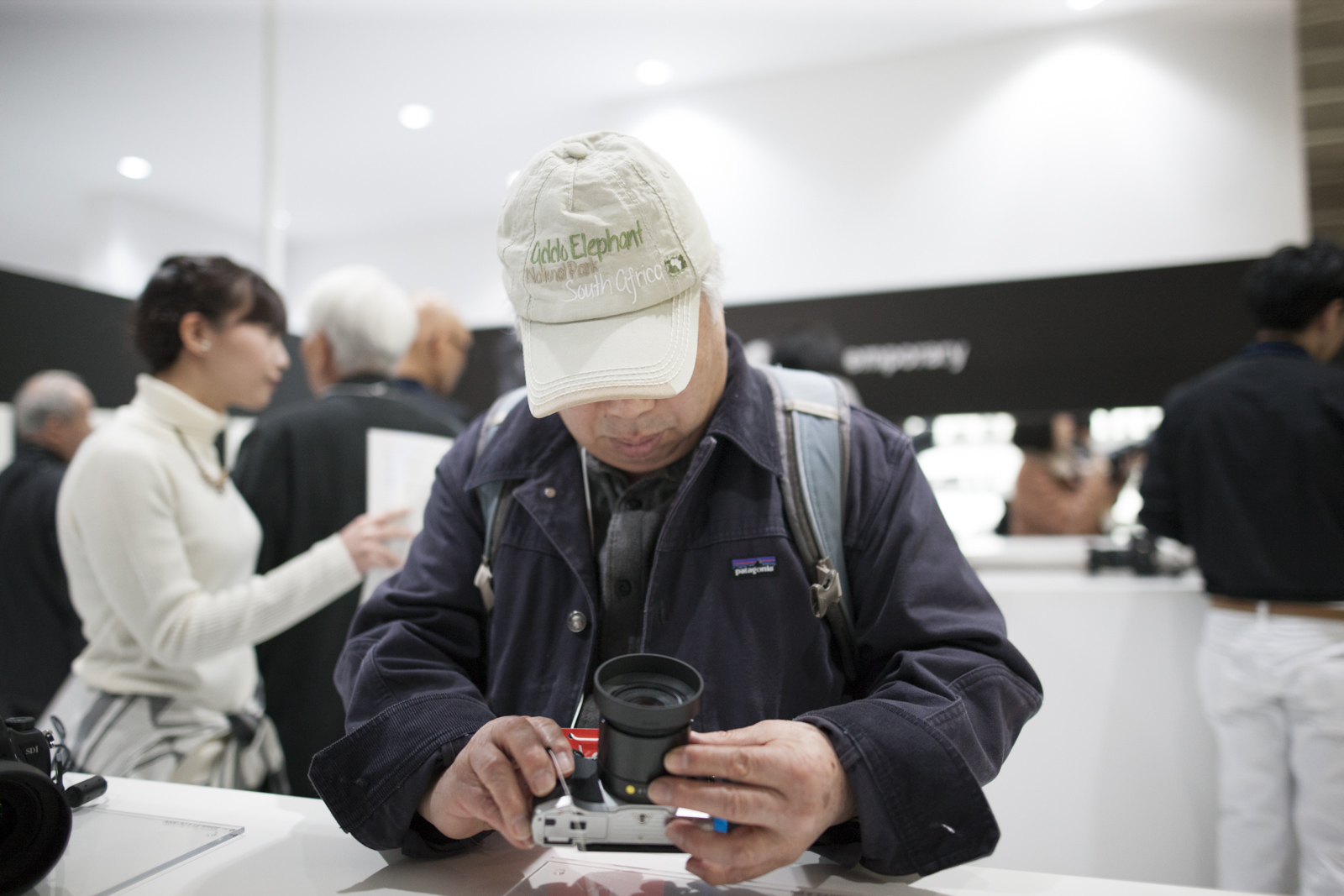 Tomas del estand de Sigma en la CP+ mediante el Sigma 24 mm f/1,4 Art, con muestras de bokeh