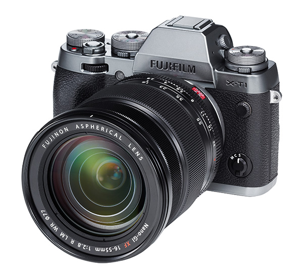 Objetivo Fujinon XF 16-55 mm f/2,8 R LM WR montado sobre una X-T1GS