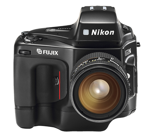 Cámara Nikon E, en colaboración con Fuji, Fujix, vista frontal