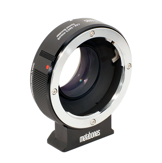 Adaptador Metabones Speedbooster para Olympus OM a Micro Cuatro Tercios, vista frontal