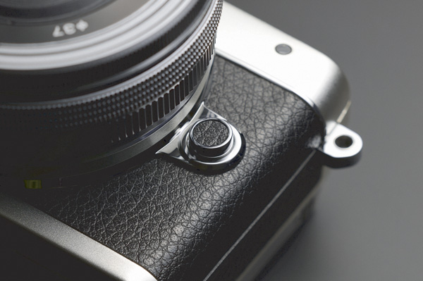 Presentación Olympus E-PL7, diseño clásico