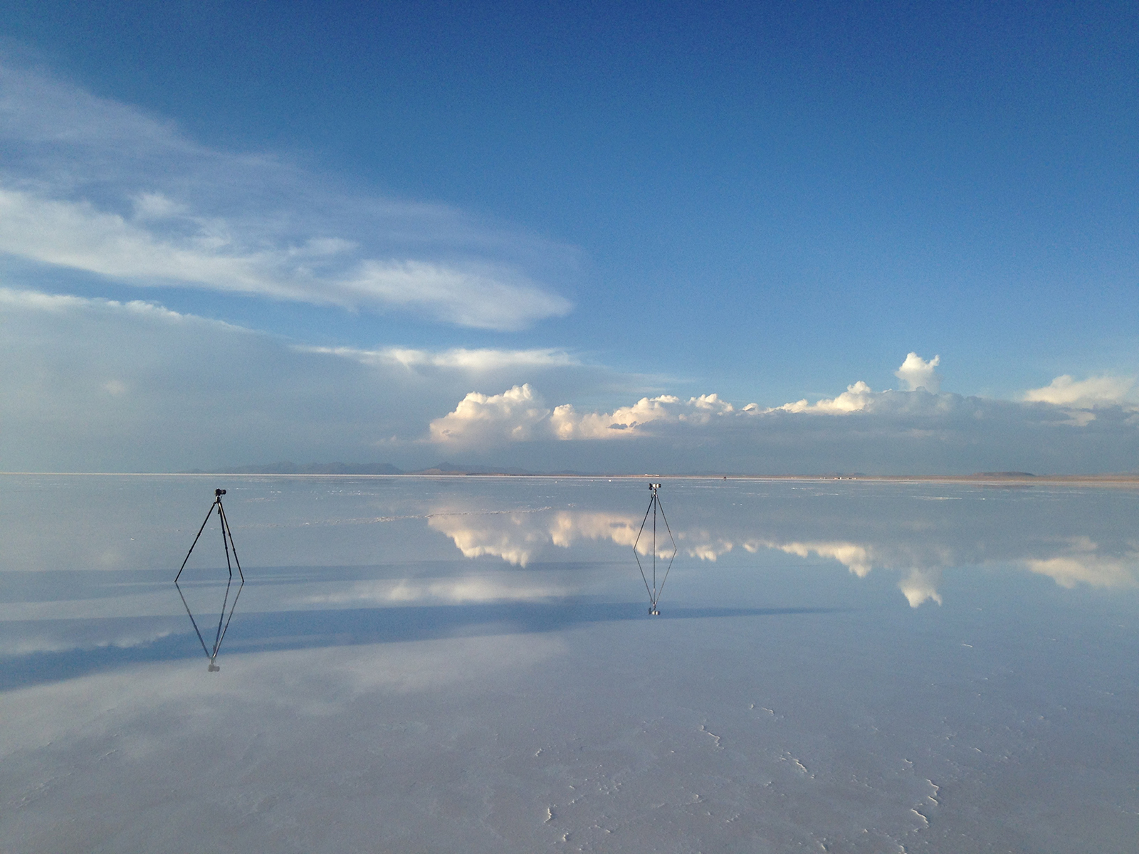 Enrique Pacheco, paisaje con dos cámaras