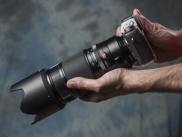 Tamaño compacto del zoom Fujinon XF 50-140 mm f/2,8 R LM OIS WR