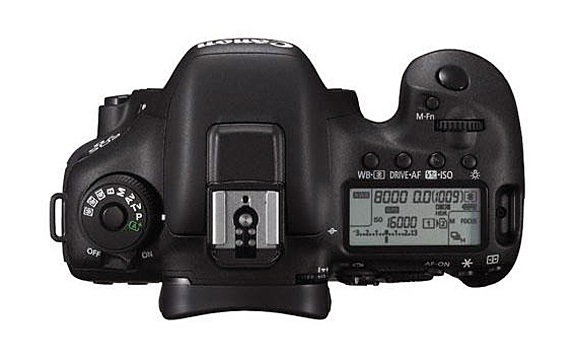 Canon EOS 7D MK II,, vista superior, sin objetivo