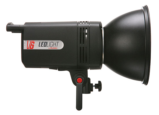 Multiblitz V6 LED Light, vista lateral