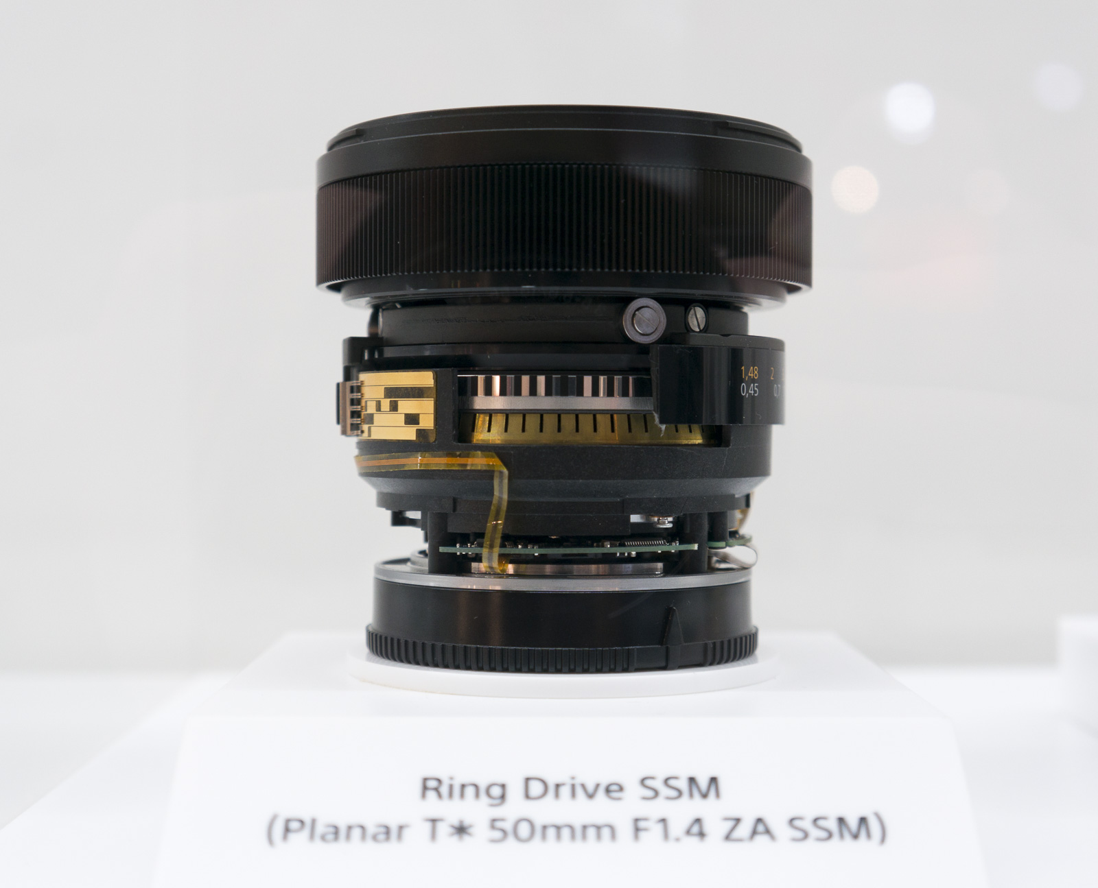Sony_lens_inter_kina14_02_AA.jpg