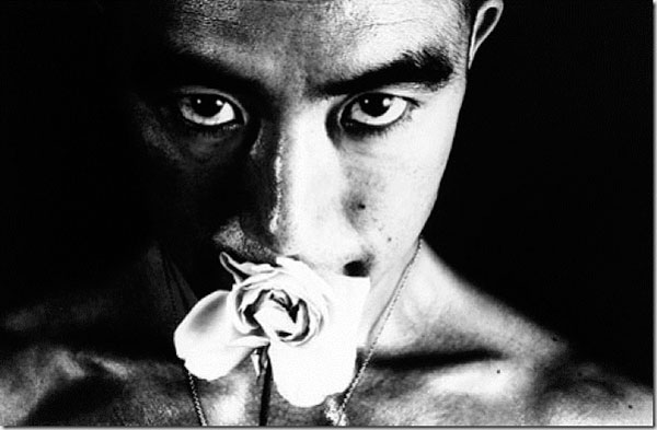 Yukio Mishima por Eikoh Hosoe