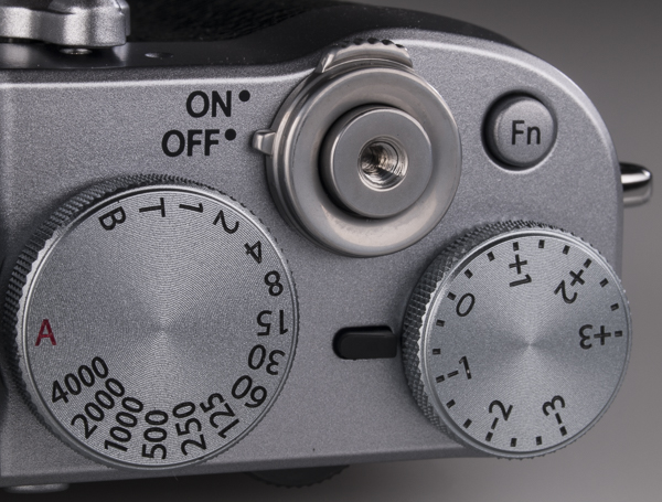 Prueba de campo Fujifilm X100T, cuerpo, diales superiores,