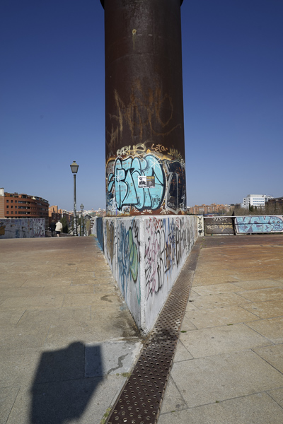 Objetivo Sony FE 28 mm f/2 y convertidor a 21 mm