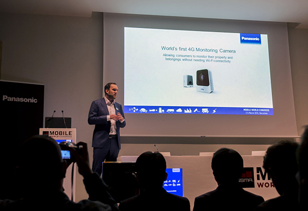 Panasonic-Nubo_Presentacion-MWC-2015_01b_A.jpg